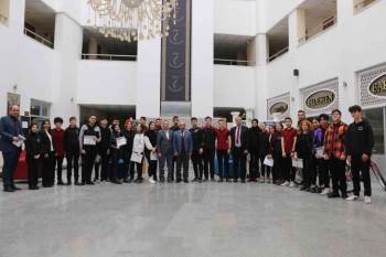 Yurt Dışında Stajlarını Tamamlayan Yoncalı Mtal Öğrencilerine Belgeleri Verildi
