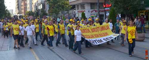 YÜRÜYÜŞ KOLU ESKİŞEHİR'E GELDİ