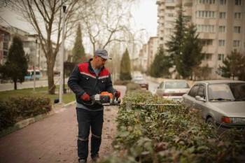 Yürüyüş Yoluna Bakım

