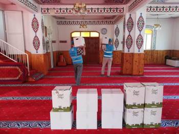 Yüzlerce İnsanın Yüzünü Güldürdüler
