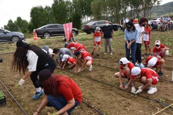 Yüzlerce Tohum Ve Fide Engelli Bireyler İçin Toprakla Buluştu

