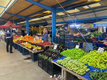 Zabıta Ekiplerinden Elektronik Tartı Denetimi
