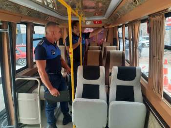 Zabıta Müdürlüğü Minibüsleri Denetledi
