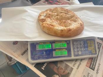 Zabıtadan Fırınlarda Pide Gramaj Denetimi
