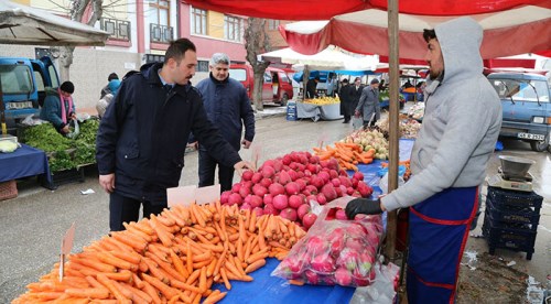 Zabıtadan pazar denetimi