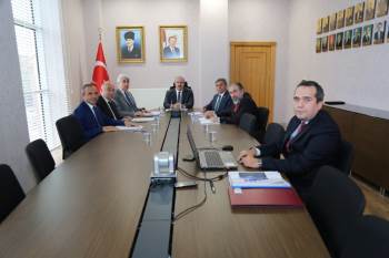 Zafer Organize Sanayi Bölgesi Toplantısı Vali Toraman Başkanlığında Yapıldı
