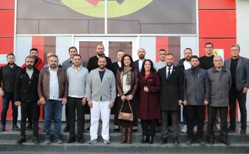 Zafer Partisi’nden Eskişehirspor’a bilet ve moral desteği