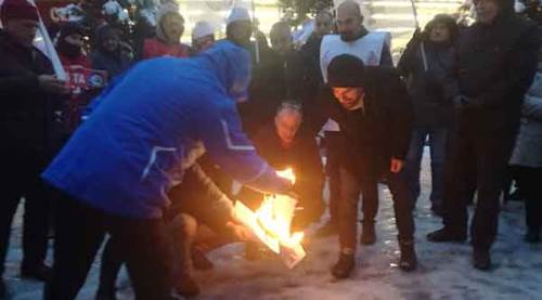 Zamlara karşı bordro yaktılar