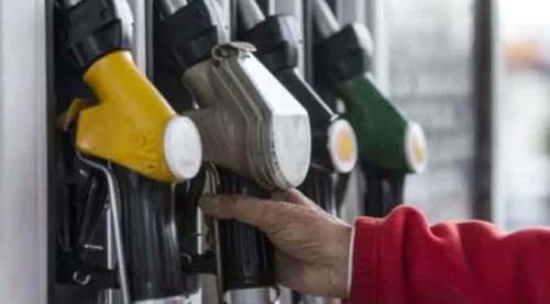 Zamların ardı arkası kesilmiyor: Benzin ve motorine büyük zam geliyor!