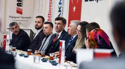 Zihni Çalışkan'dan dadaşlara ziyaret   