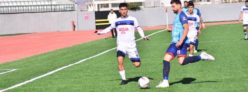 Zirvede nefesler tutuldu