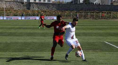 Zirvedekiler kayıp yaşamadı