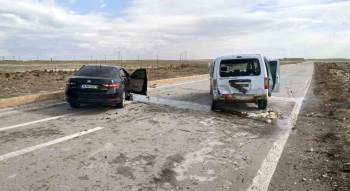 2 Aracın Çarpıştığı Kazada Biri Çocuk 4 Kişi Yaralandı
