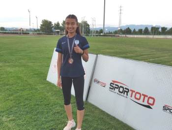 Balkan Şampiyonu Sıla Ata, Türkiye İkincisi Oldu
