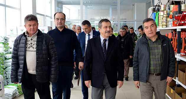 Başkan Ahmet Ataç çiftçilerle buluştu