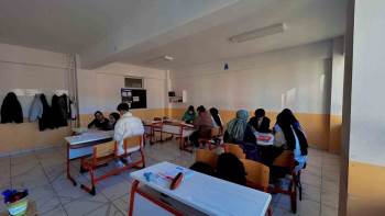Bilecik’Te ’Tyt Kampı’Nda Öğrenciler Sınava Hazırlanıyor

