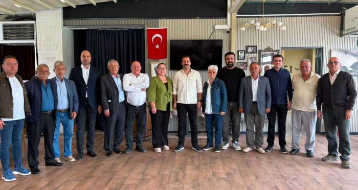 CHP Eskişehir Seçilmiş İlçe Başkanları’ndan ortak bildiri CHP Eskişehir Seçilmiş İlçe Başkanları’ndan ortak bildiri