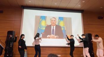 Dpü’De Kazakistan’In Ulusal Bayramı Kutlandı
