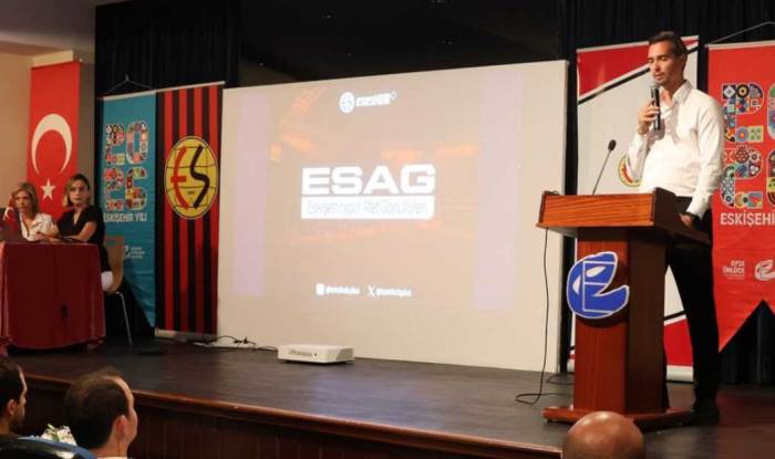 ESAG ile afetlere karşı gönüllü dayanışma ağı kuruluyor ESAG ile afetlere karşı gönüllü dayanışma ağı kuruluyor