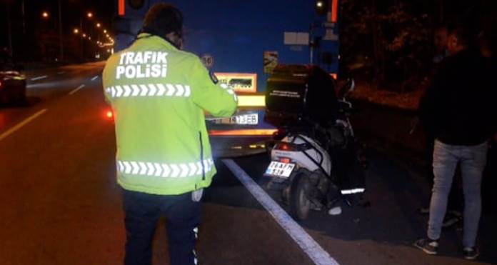 Eskişehir'de 3 ayrı trafik kazası! 4 kurye yaralandı
