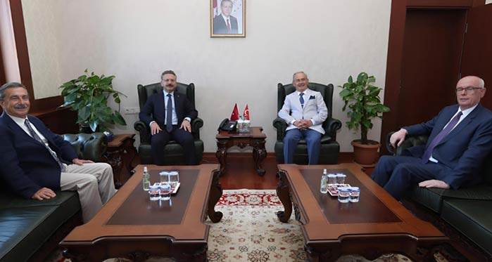 Eskişehir'de Başkanlardan Vali Aksoy'a ziyaret
