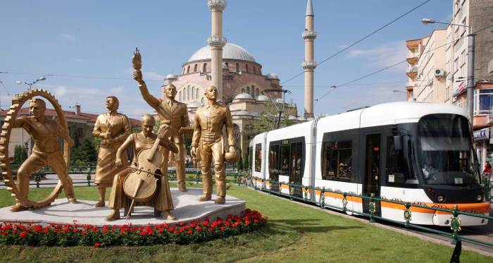 Eskişehir’de bugün hava nasıl olacak? İşte ilçe ilçe sıcaklıklar Eskişehir’de bugün hava nasıl olacak? İşte ilçe ilçe sıcaklıklar