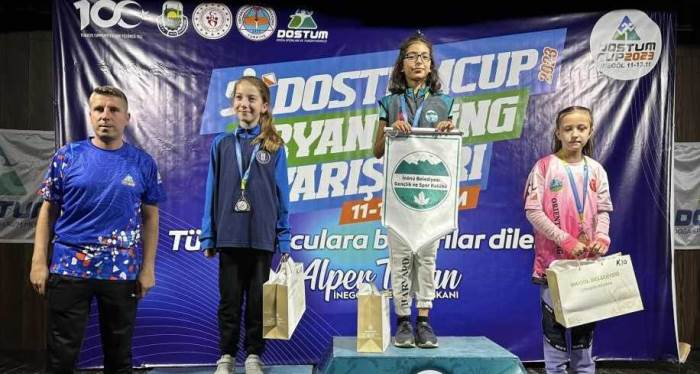 Eskişehir'de İnönü Belediyesi'nin sporcusu Ecrin Nur Avcı'dan büyük başarı