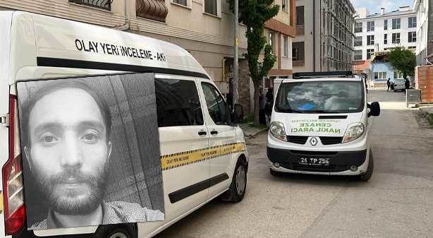 Eskişehir’de kahreden ölüm: Baba, evladını ölü buldu! Eskişehir’de kahreden ölüm: Baba, evladını ölü buldu!