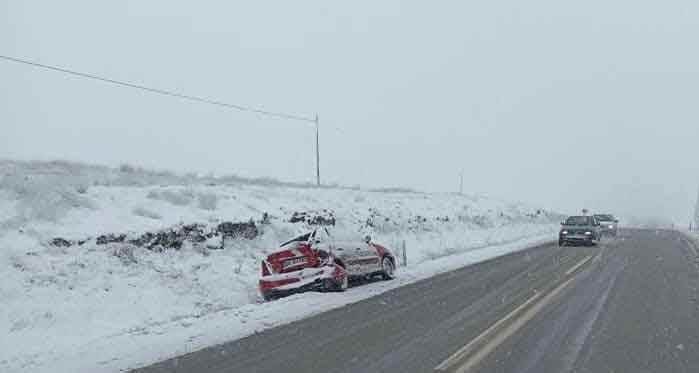 Eskişehir'de kar yağışı kaza getirdi!