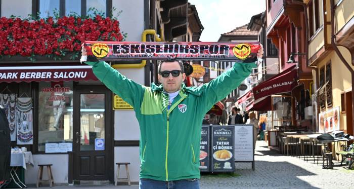 Eskişehir’deki maça Bursaspor taraftarlarından yoğun ilgi! Eskişehir’deki maça Bursaspor taraftarlarından yoğun ilgi!