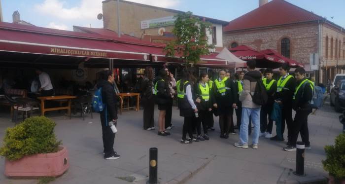 Eskişehir’e öğrenci akını: Odunpazarı ve Porsuk Çayı doldu taştı Eskişehir’e öğrenci akını: Odunpazarı ve Porsuk Çayı doldu taştı