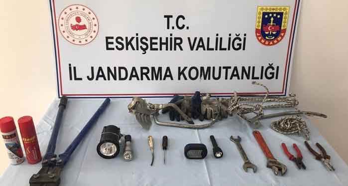 Eskişehir'in azılı hırsızları yakalandı