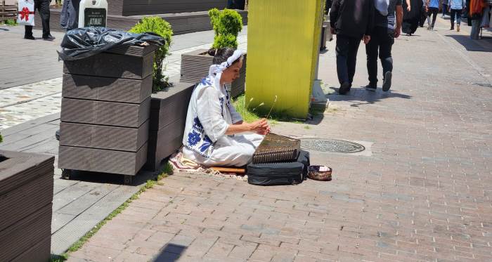 Eskişehir’in ritmini sokak müzisyenleri belirliyor Eskişehir’in ritmini sokak müzisyenleri belirliyor