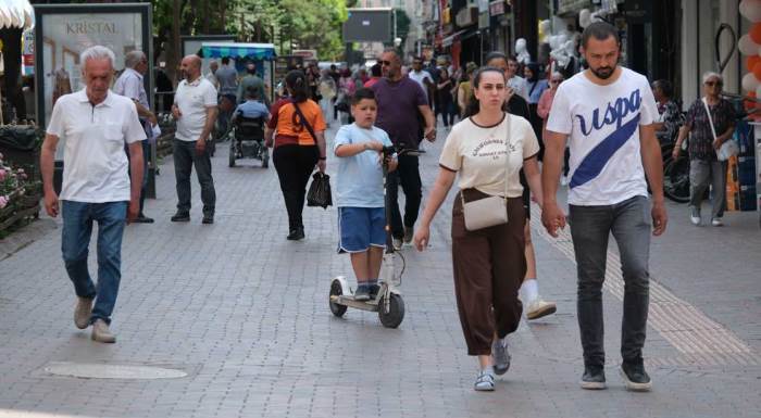 Eskişehirliler gelen zamlara isyan etti: 15 bin liradan 472 bin liraya yükseldi! Eskişehirliler gelen zamlara isyan etti: 15 bin liradan 472 bin liraya yükseldi!