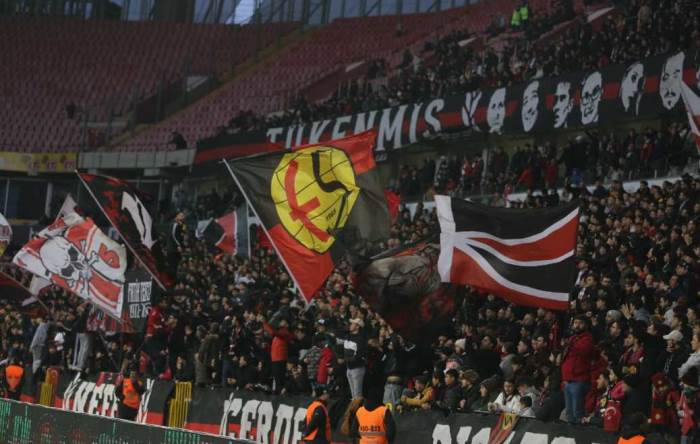 Eskişehirspor – Kütahyaspor maçının biletleri kapış kapış gidiyor Eskişehirspor – Kütahyaspor maçının biletleri kapış kapış gidiyor