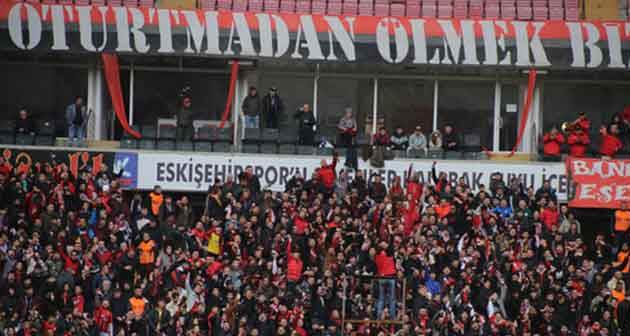 Eskişehirspor'da kampanya çağrısı ses getirdi