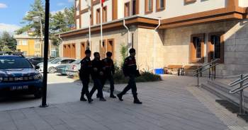 FETÖ’cü eski polis memuru Afyonkarahisar'da yakalandı