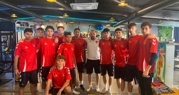 Gençlergücü salonda çalıştı | Eskişehirspor Haberleri Gençlergücü salonda çalıştı | Eskişehirspor Haberleri