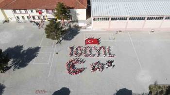 Hisarcık Atatürk İlkokulunda Cumhuriyetin 100. Yılı Şenliği
