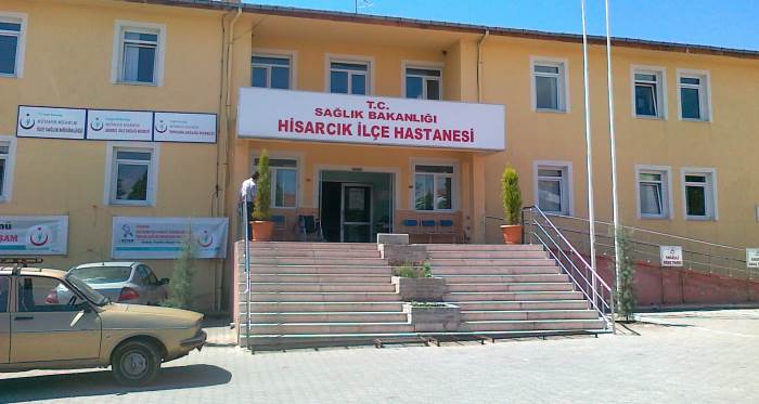 Hisarcık Devlet Hastanesi’ne ikinci diş polikliniği açılıyor Hisarcık Devlet Hastanesi’ne ikinci diş polikliniği açılıyor