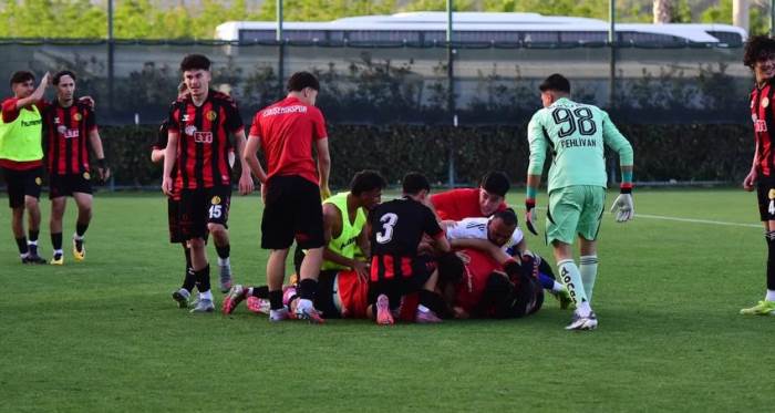 İsimler netleşiyor | Eskişehirspor Haberleri İsimler netleşiyor | Eskişehirspor Haberleri