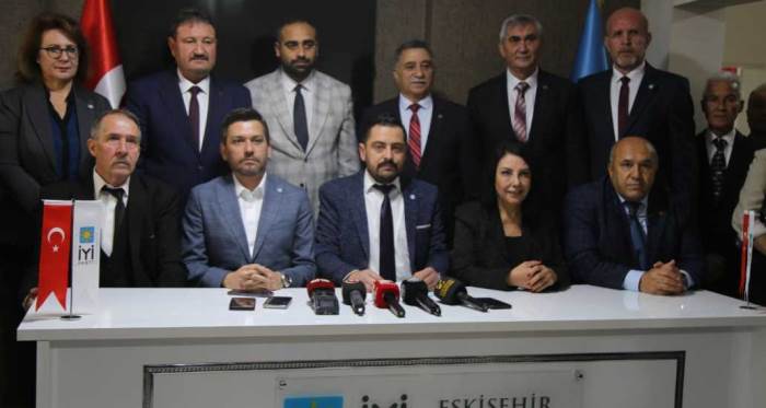 İYİ Parti Eskişehir cephesi Hatipoğlu defterini kapattı