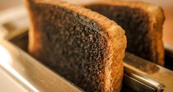 Rüyada Yanık Ekmek Görmek Ne Demek? Rüya Tabiri Nedir?