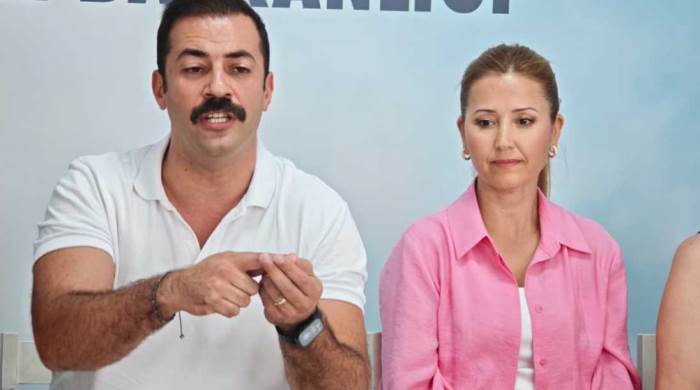Talat Yalaz: Eskişehir’e isim bulamıyorlar, bu onlar için utanç verici! Talat Yalaz: Eskişehir’e isim bulamıyorlar, bu onlar için utanç verici!