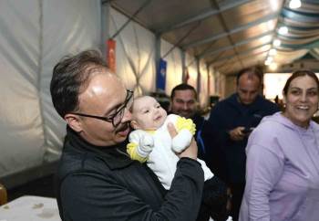 Vali Kızılkaya, İkra Bebeği Elbistan’Da Bir Kez Daha Ziyaret Etti
