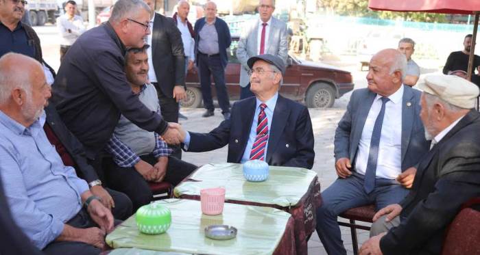 Yılmaz Büyükerşen belediye başkanlarıyla buluştu