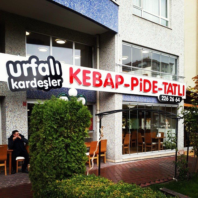 urfalı kardeşler kebap salonu 