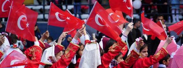 23 Nisan’a Özel En Güzel Mesajlar: Atatürk’ün Sözleriyle Duygusal ve Anlamlı Kutlamalar