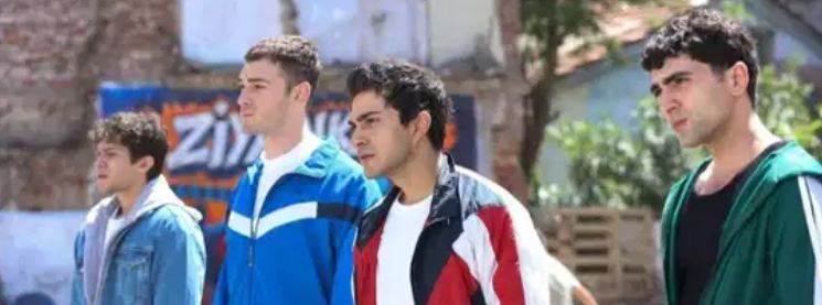 Altı Üstü İstanbul Dizisi Başlıyor! Konusu ve Oyuncu Kadrosu Merak Uyandırdı