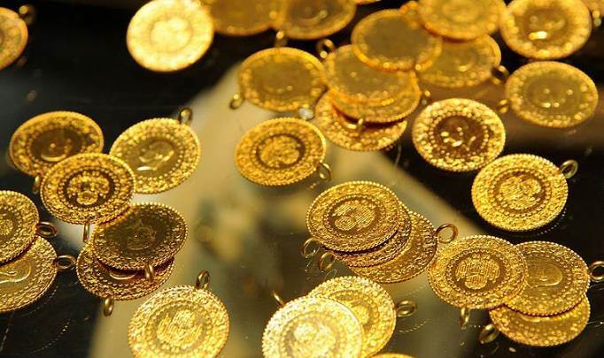 Altın fiyatlarında son durum: Gram altın 7 bi…